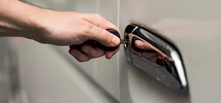 Why Choose Our Auto Locksmith Team in Franklin Square, NY?